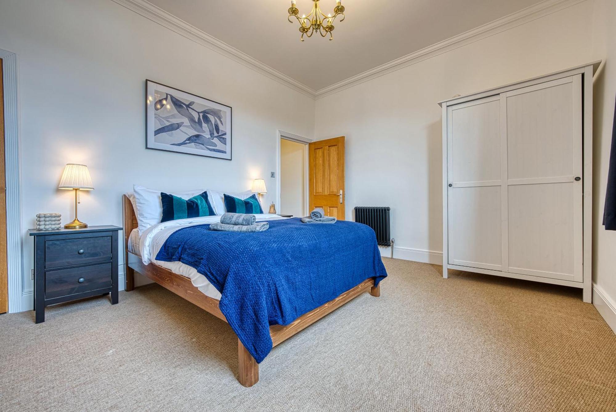 2 Bed Stunning Chic Modern Spacious Apt, Ocean Village, Southampton - Plenty Of Parking - By Blue Puffin Stays Zewnętrze zdjęcie