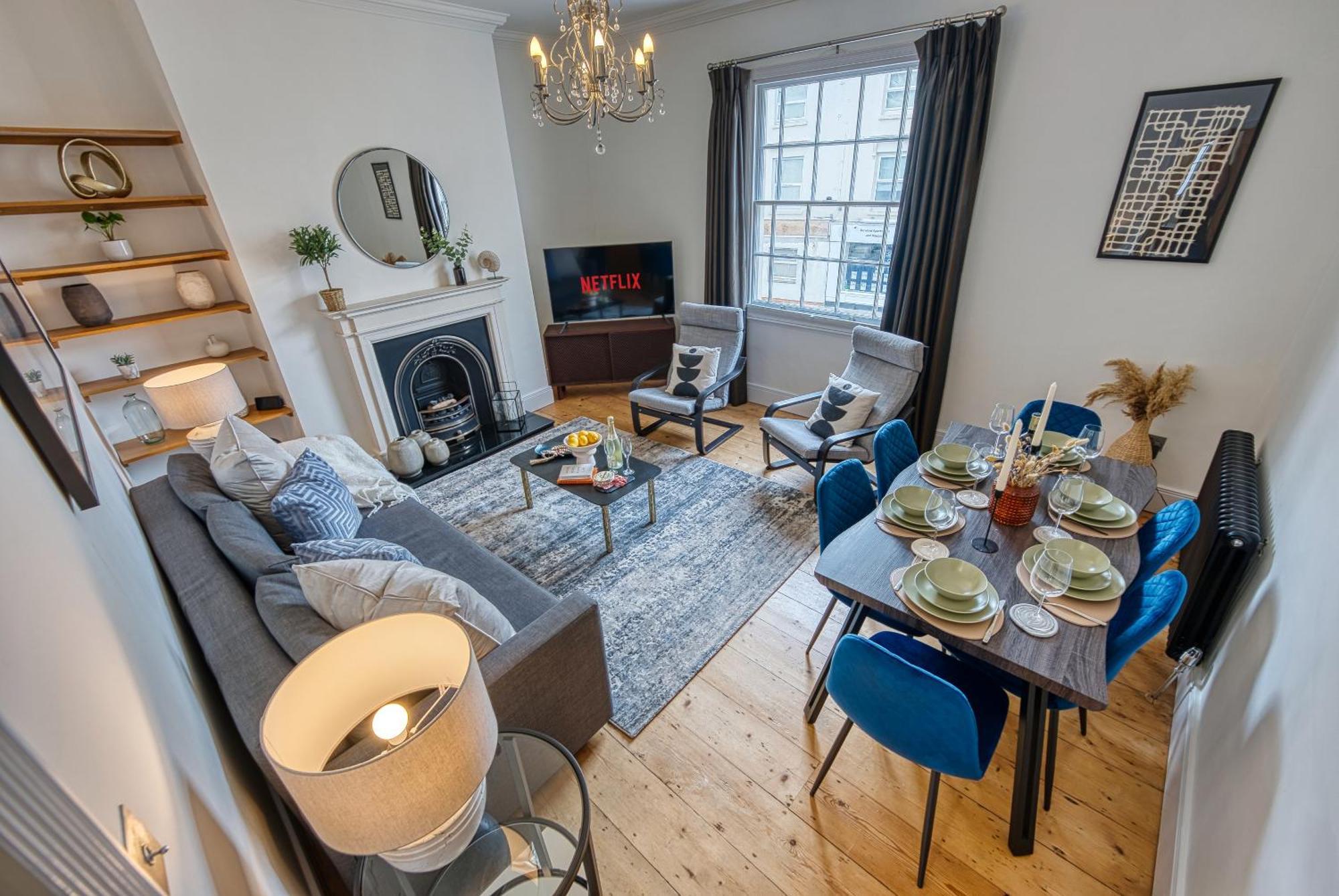 2 Bed Stunning Chic Modern Spacious Apt, Ocean Village, Southampton - Plenty Of Parking - By Blue Puffin Stays Zewnętrze zdjęcie