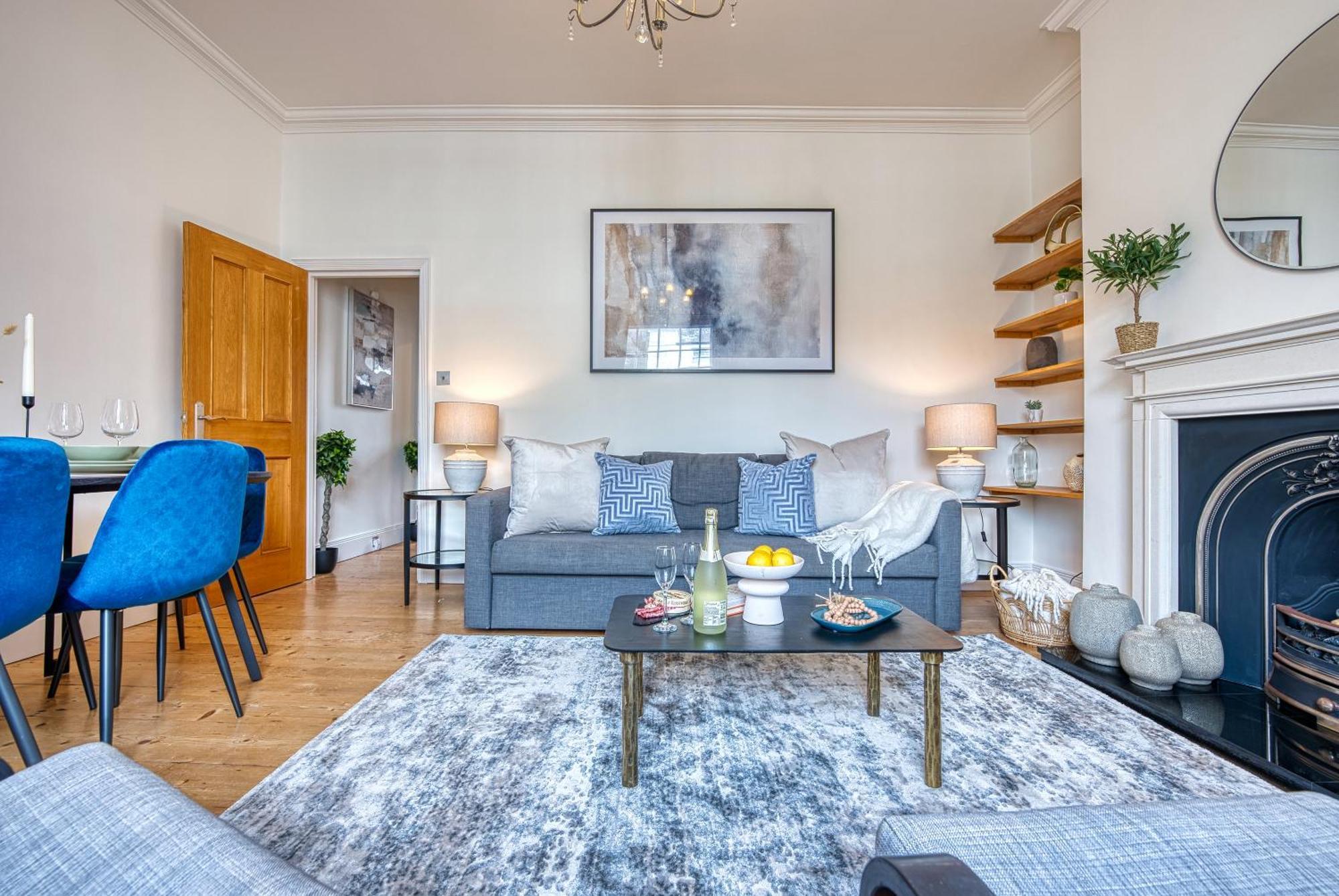 2 Bed Stunning Chic Modern Spacious Apt, Ocean Village, Southampton - Plenty Of Parking - By Blue Puffin Stays Zewnętrze zdjęcie