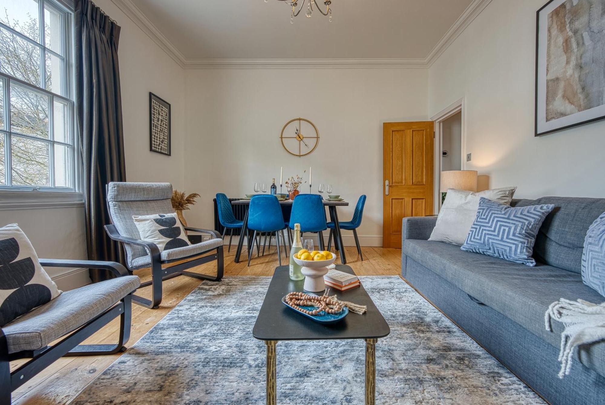 2 Bed Stunning Chic Modern Spacious Apt, Ocean Village, Southampton - Plenty Of Parking - By Blue Puffin Stays Zewnętrze zdjęcie