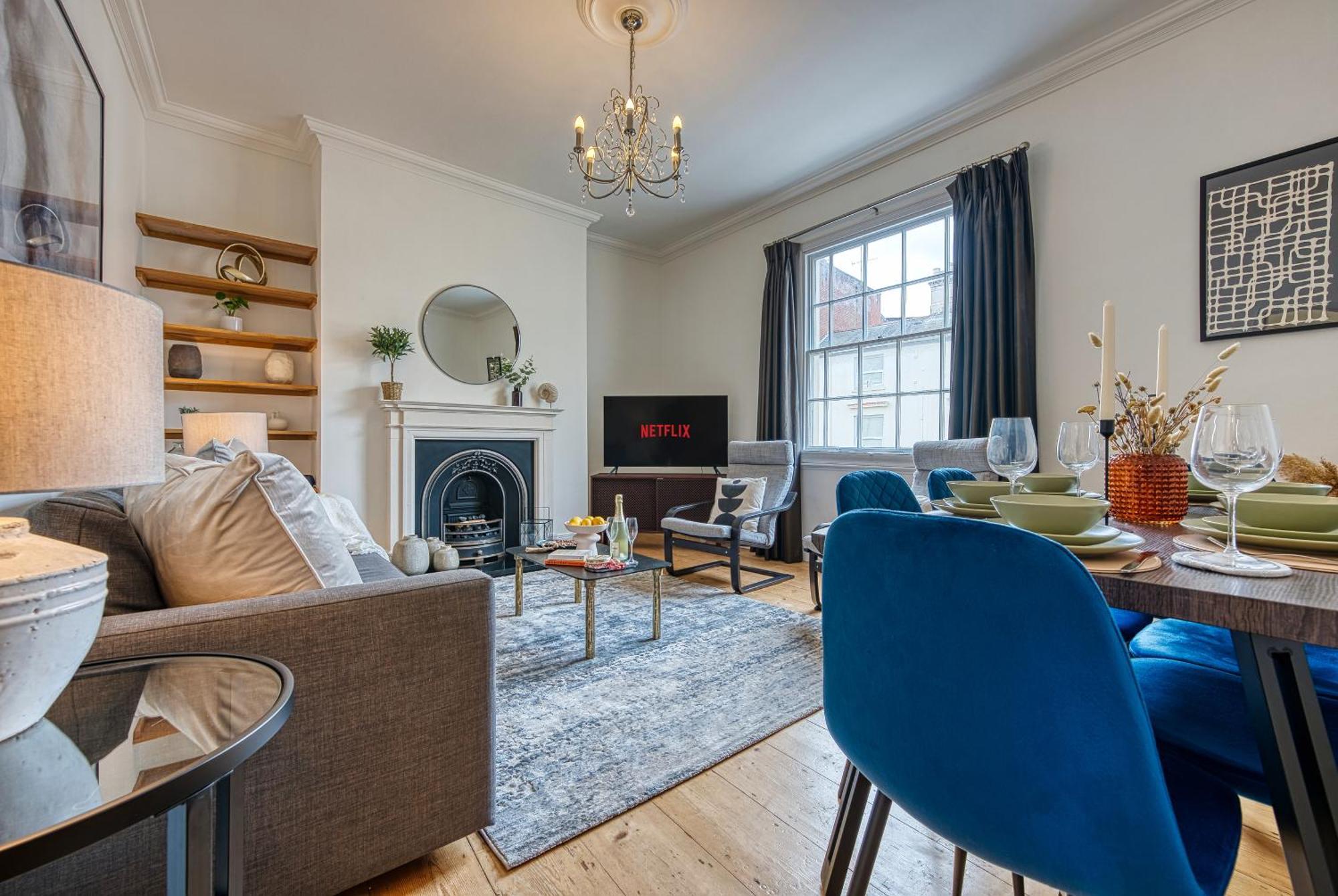 2 Bed Stunning Chic Modern Spacious Apt, Ocean Village, Southampton - Plenty Of Parking - By Blue Puffin Stays Zewnętrze zdjęcie
